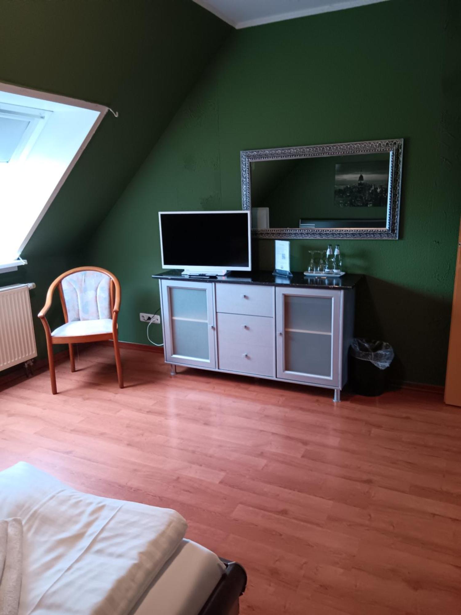 Muehlengasthof Landesbergen Ruang foto
